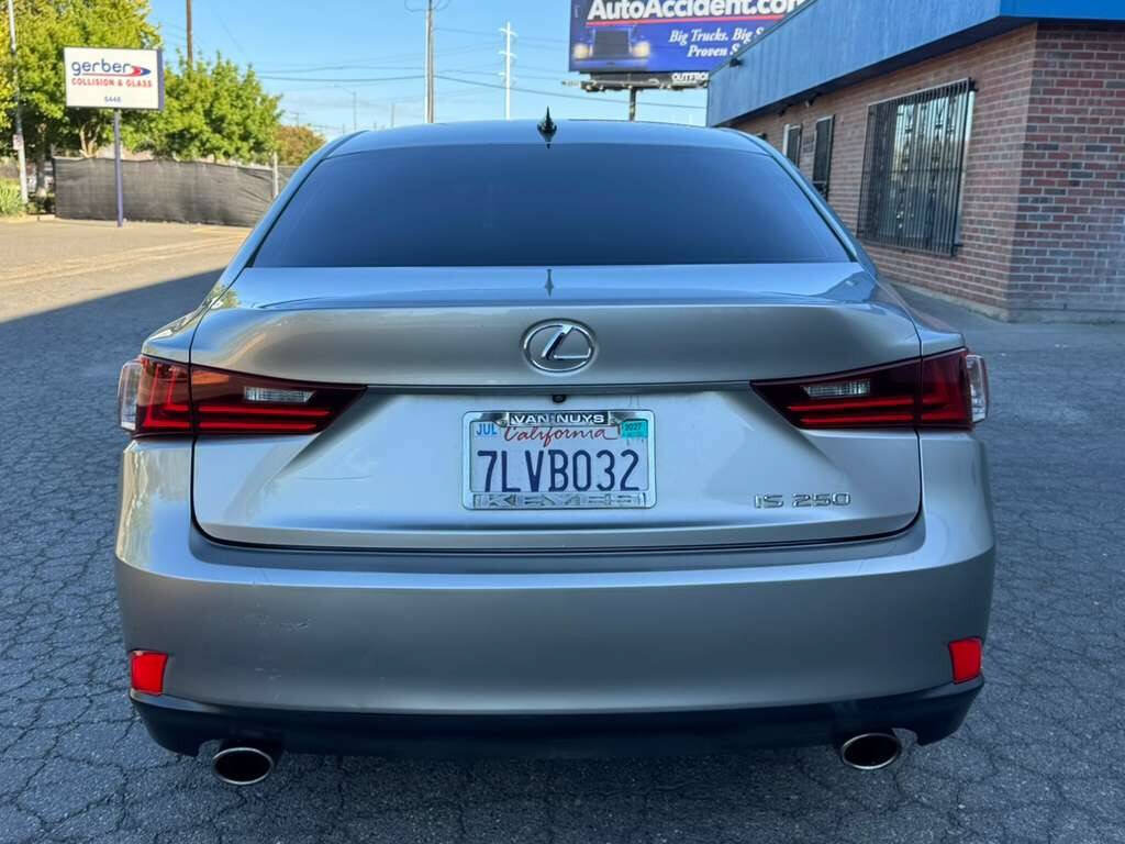 Used 2015 Lexus IS 250 w/ Navigation System Package RWD image 6