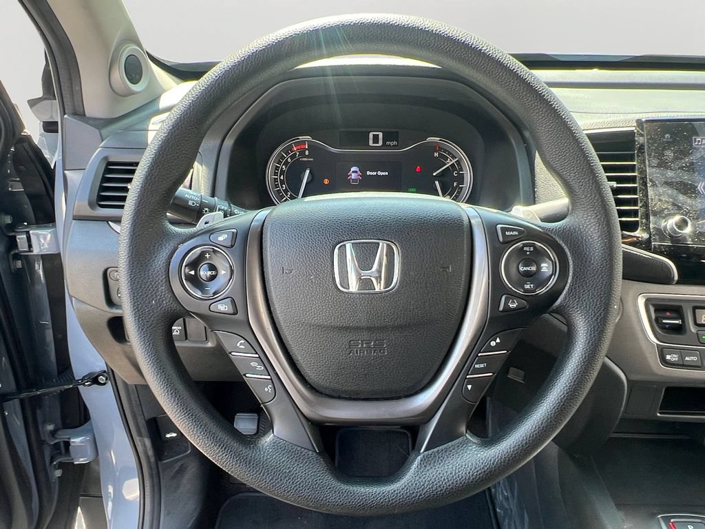 Certified 2023 Honda Ridgeline Sport image 12