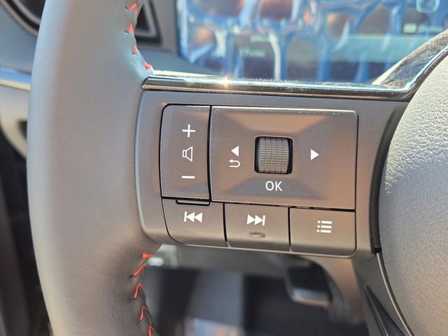 New 2026 Nissan Kicks SR image 25