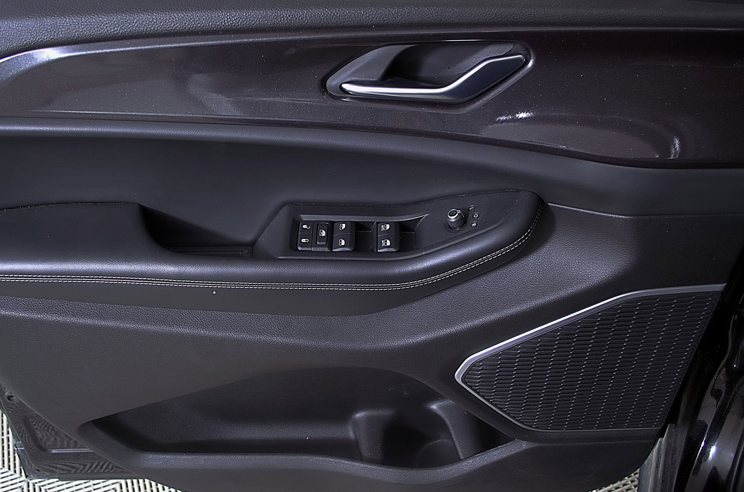 Used 2021 Jeep Grand Cherokee L Laredo image 19