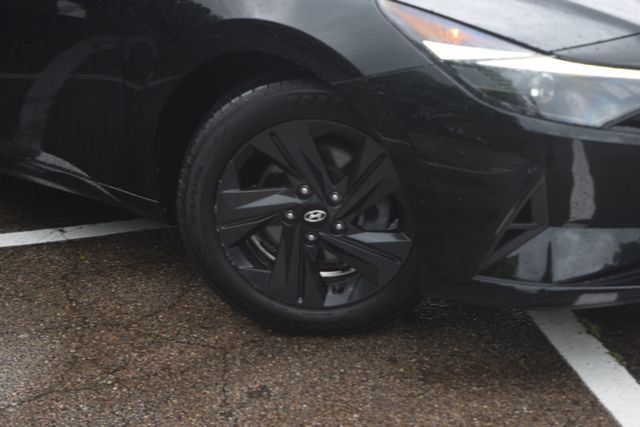 Used 2021 Hyundai Elantra SEL w/ Cargo Package FWD image 28