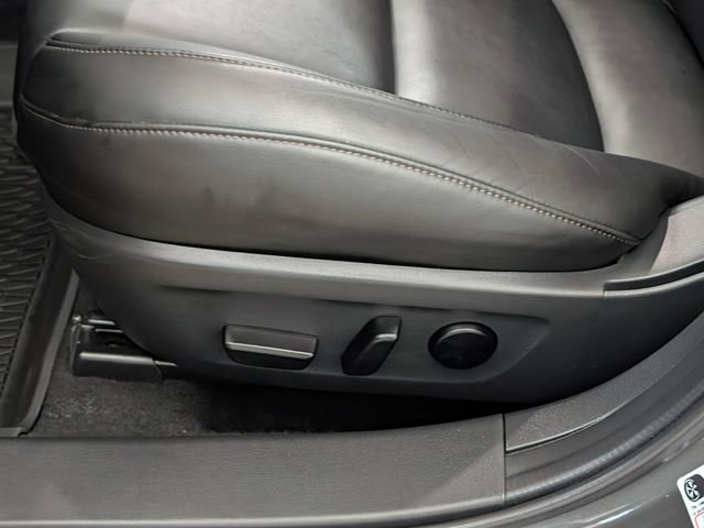 Used 2022 MAZDA MAZDA3 s AWD/4WD image 9