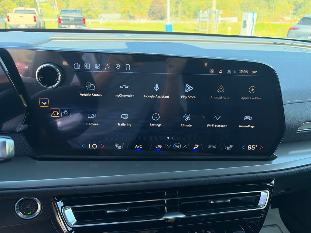 New 2027 Chevrolet Traverse LT w/ Midnight/Sport Edition AWD/4WD image 19