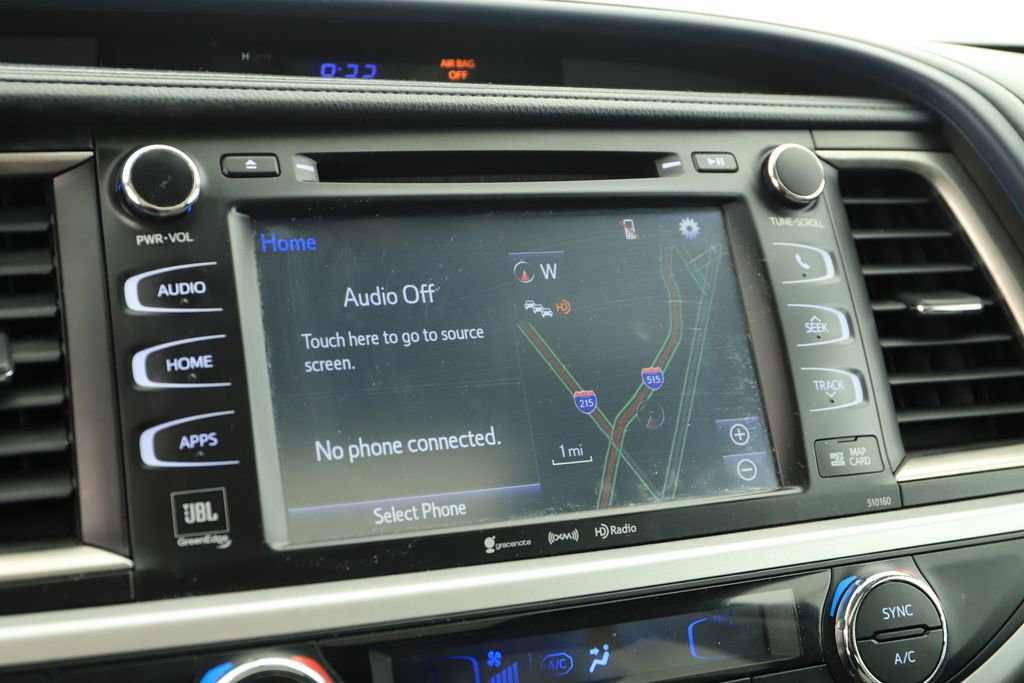 Used 2016 Toyota Highlander Limited FWD image 26