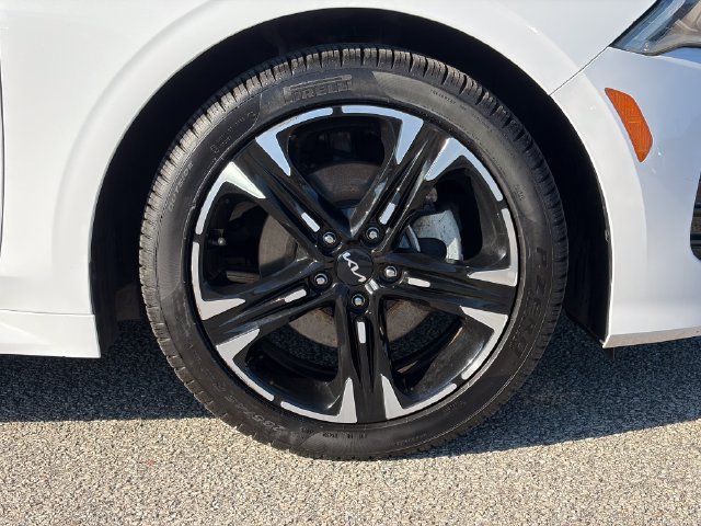 Certified 2023 Kia K5 GT-Line AWD/4WD image 11