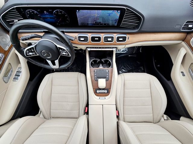 Certified 2022 Mercedes-Benz GLS 450 4MATIC image 31