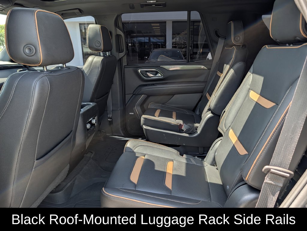 Used 2023 GMC Yukon AT4 w/ Technology Package AWD/4WD image 29
