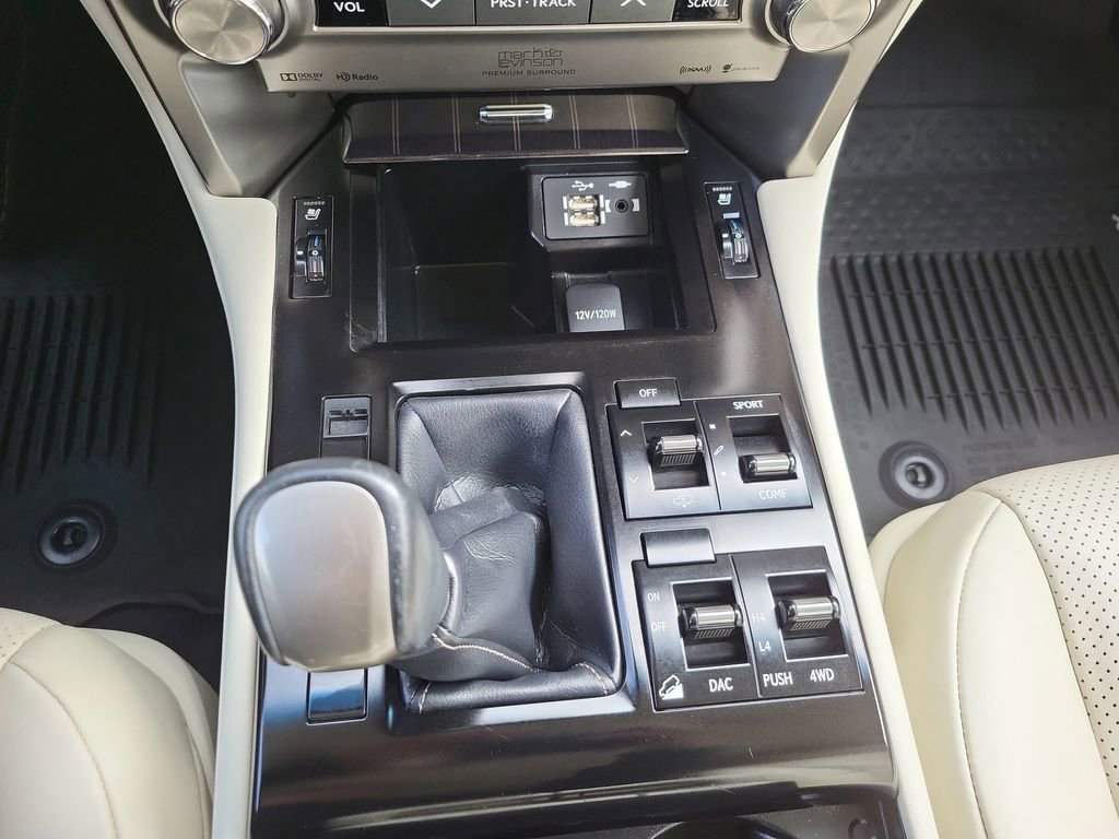 Used 2021 Lexus GX 460 Luxury w/ Sport Design Package image 35