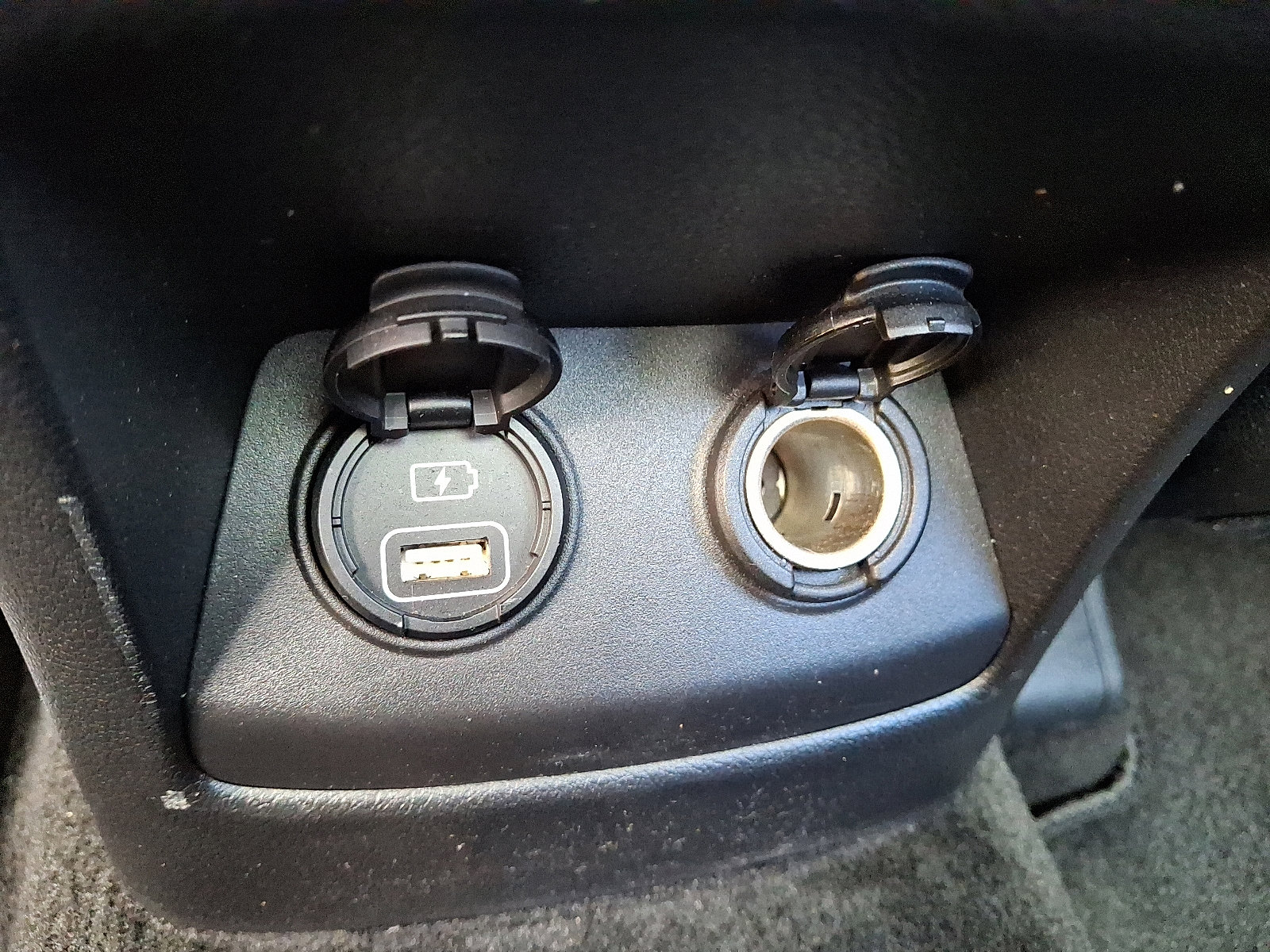 Used 2022 Kia Sportage Nightfall Edition w/ Nighfall AWD Premium Package image 11