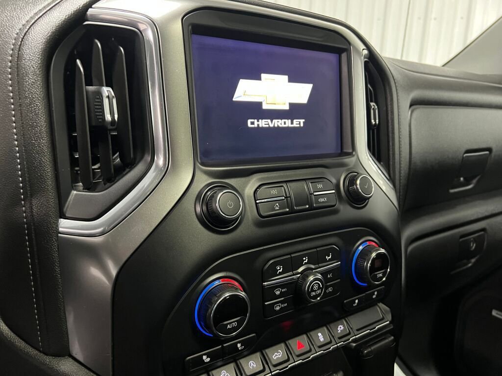 Used 2020 Chevrolet Silverado 1500 LT Trail Boss image 7