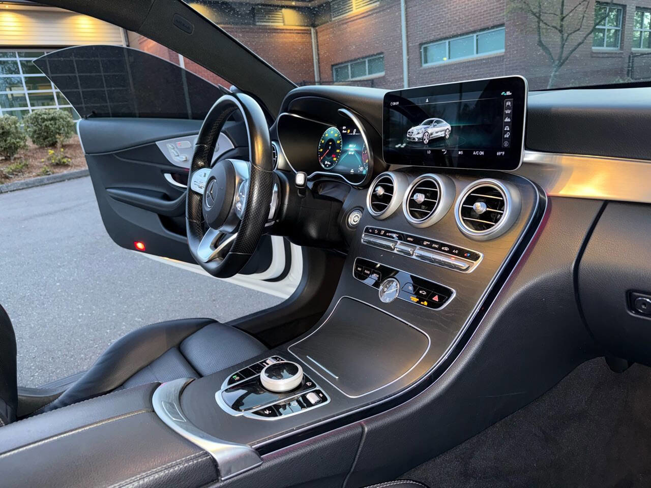 Used 2021 Mercedes-Benz C 300 4MATIC Coupe image 16