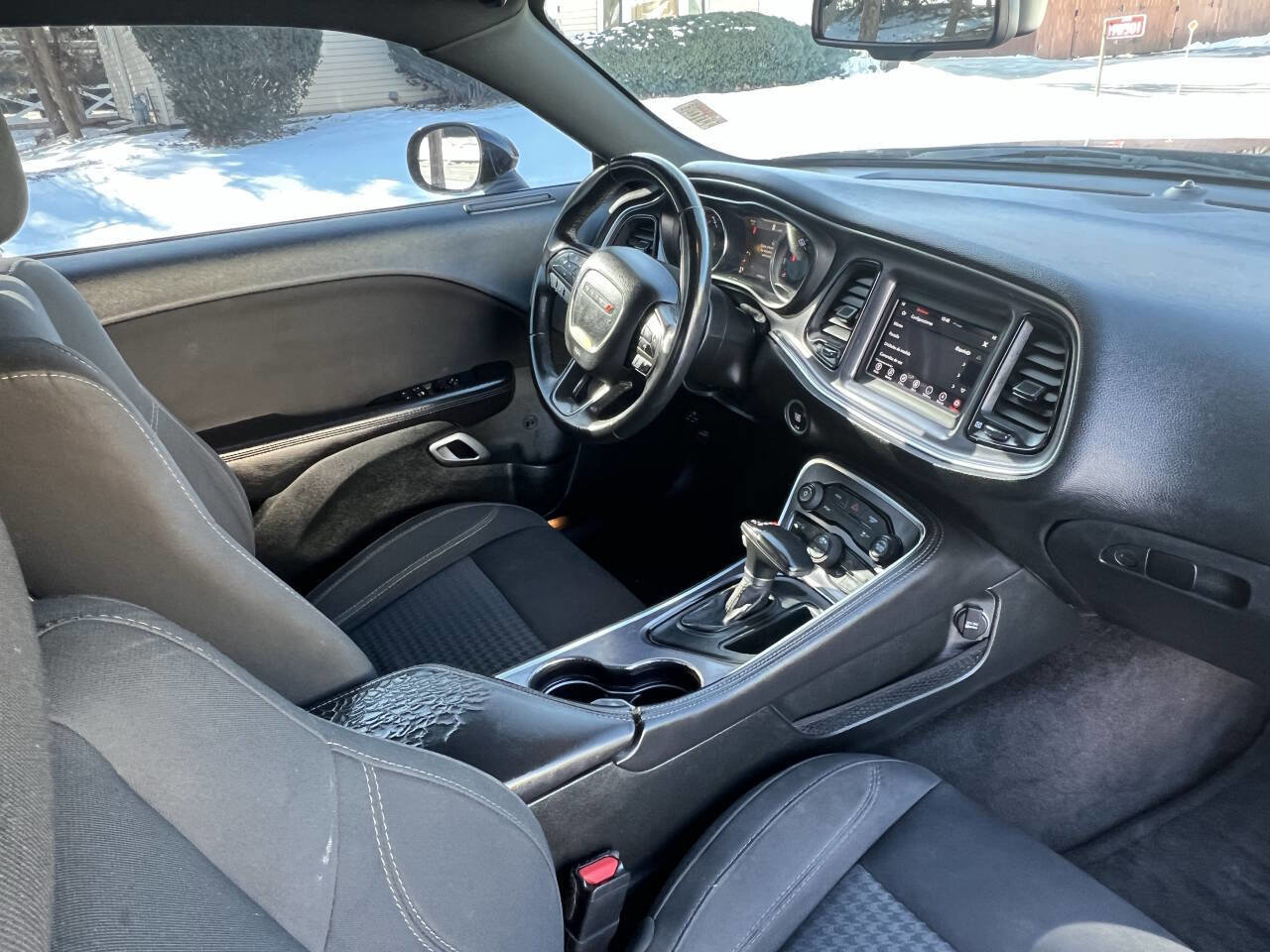 Used 2018 Dodge Challenger SXT image 36