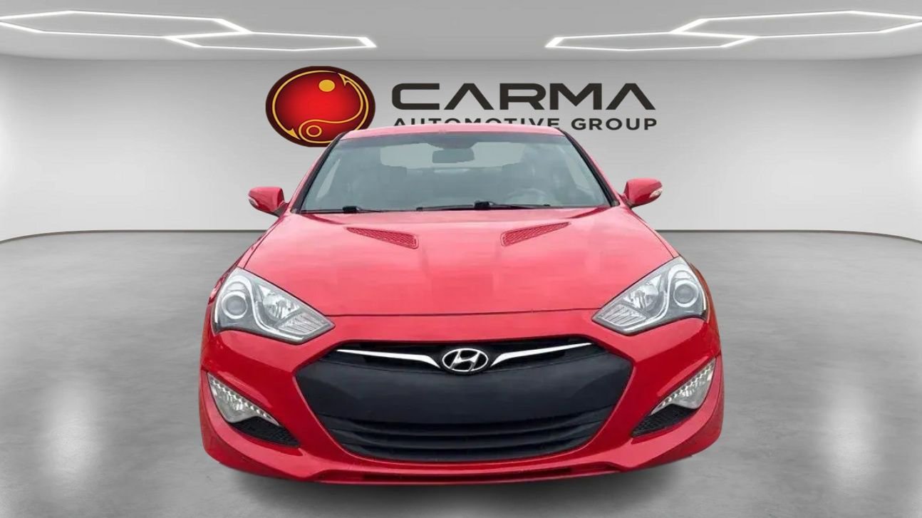 Used 2014 Hyundai Genesis 3.8 RWD image 8