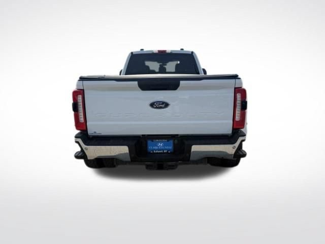 Used 2023 Ford F350 XLT w/ 360-Degree Camera Package AWD/4WD image 6