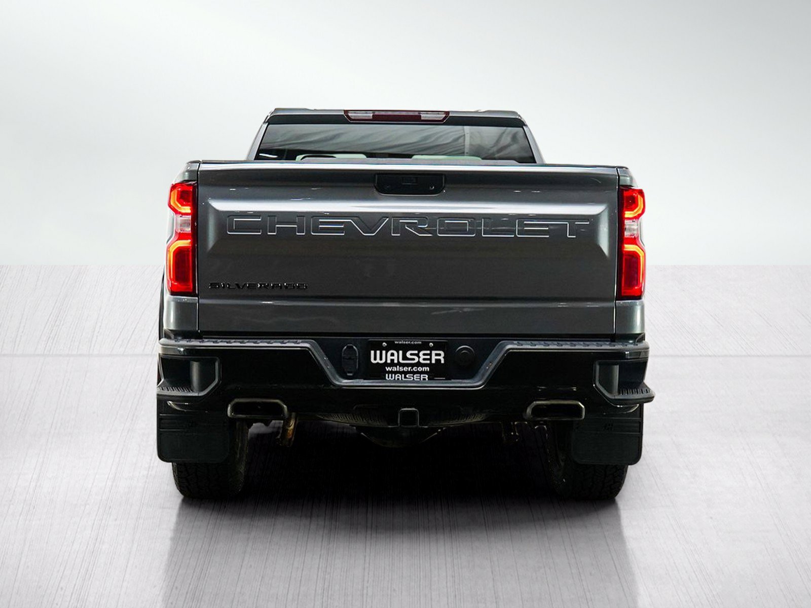 Used 2021 Chevrolet Silverado 1500 LT Trail Boss w/ Bed Protection Package AWD/4WD image 4