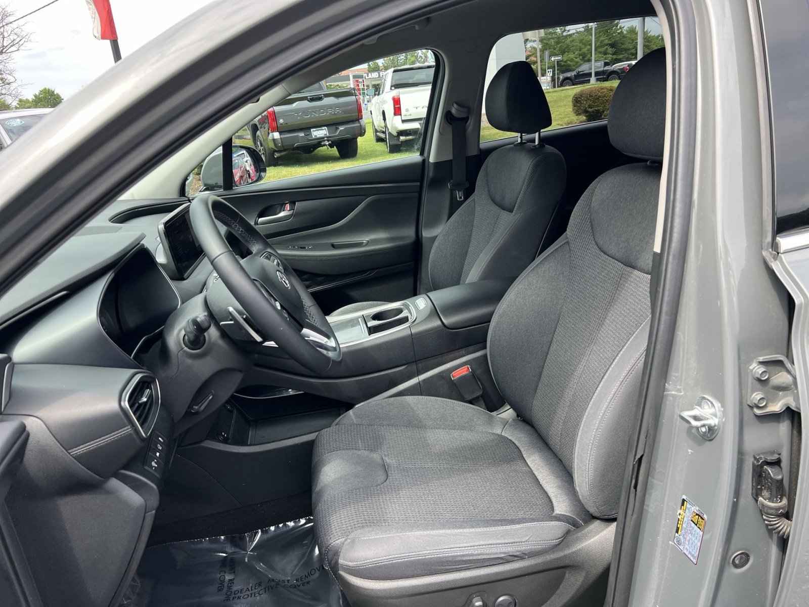 Used 2023 Hyundai Santa Fe SEL AWD/4WD image 13