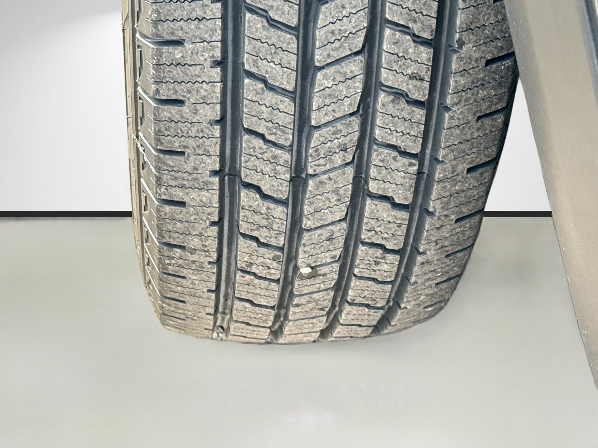 Used 2024 Jeep Grand Cherokee Laredo image 42