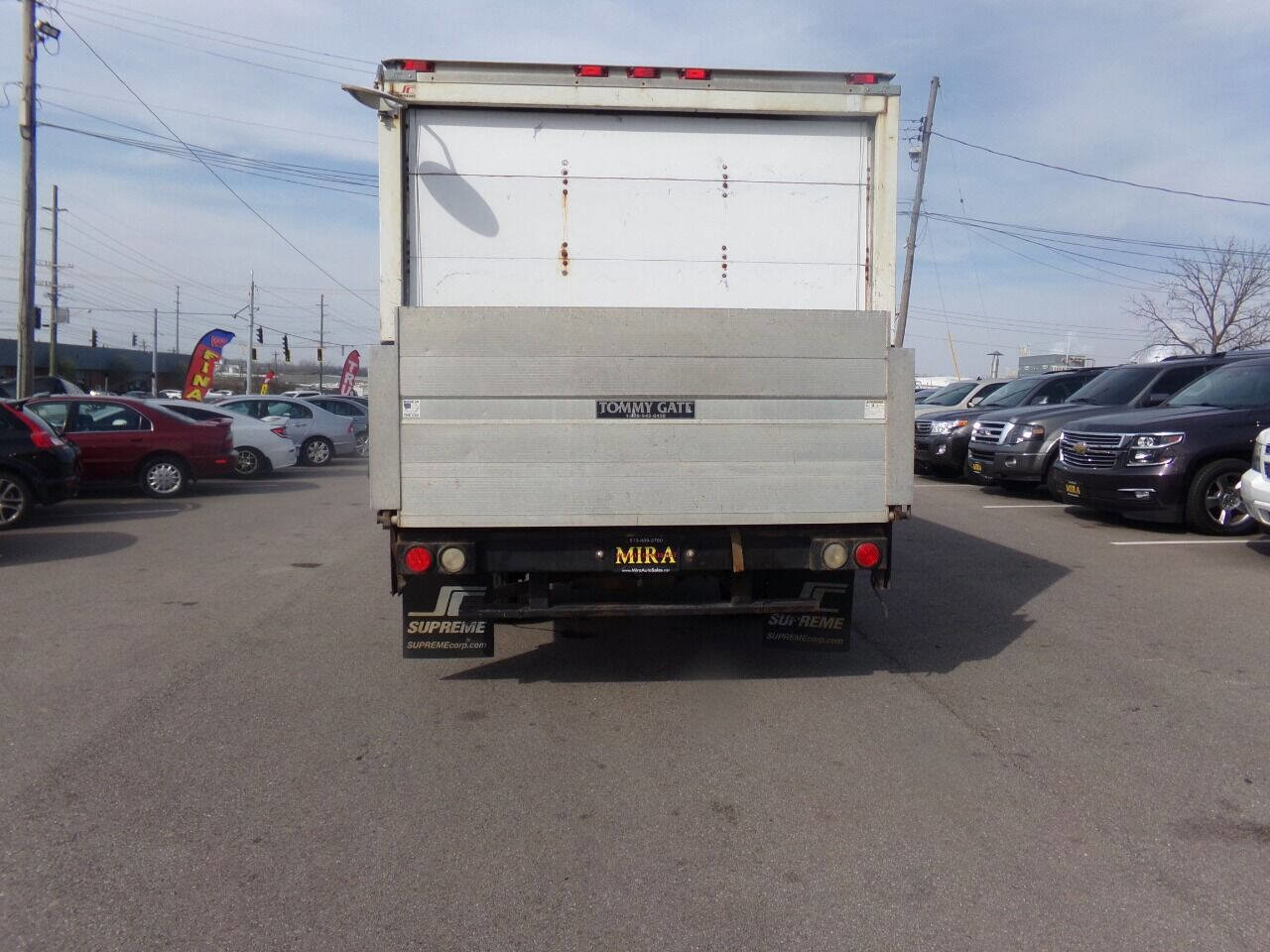 Used 2009 Chevrolet Express 3500 image 7