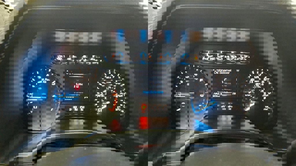 Used 2020 Ford F150 XL w/ Equipment Group 101A Mid image 14