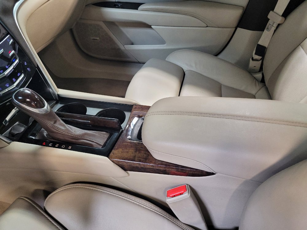 Used 2014 Cadillac XTS Luxury w/ Driver Awareness Package FWD image 26