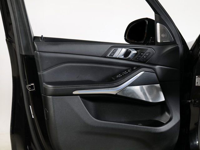 Used 2020 BMW X5 M50i w/ Executive Package AWD/4WD image 29