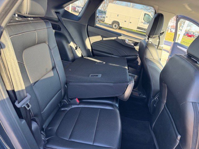 Certified 2022 Ford Escape SEL image 31