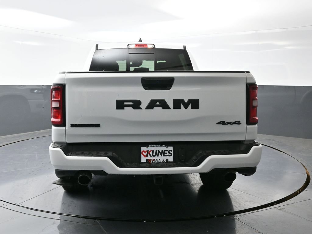 New 2026 RAM 1500 Big Horn AWD/4WD image 8