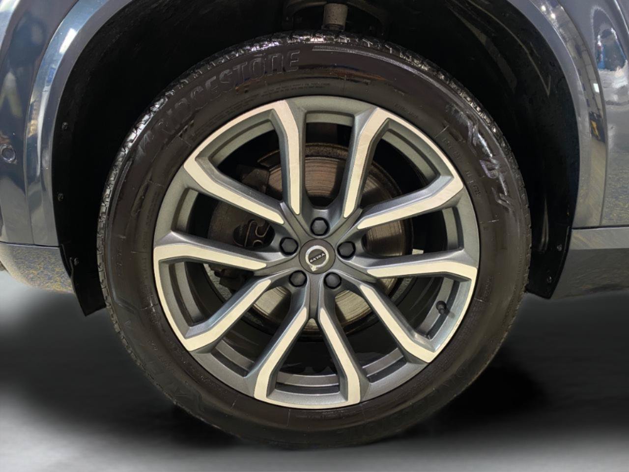 Used 2018 Volvo XC90 T5 Momentum w/ Convenience Package AWD/4WD image 29