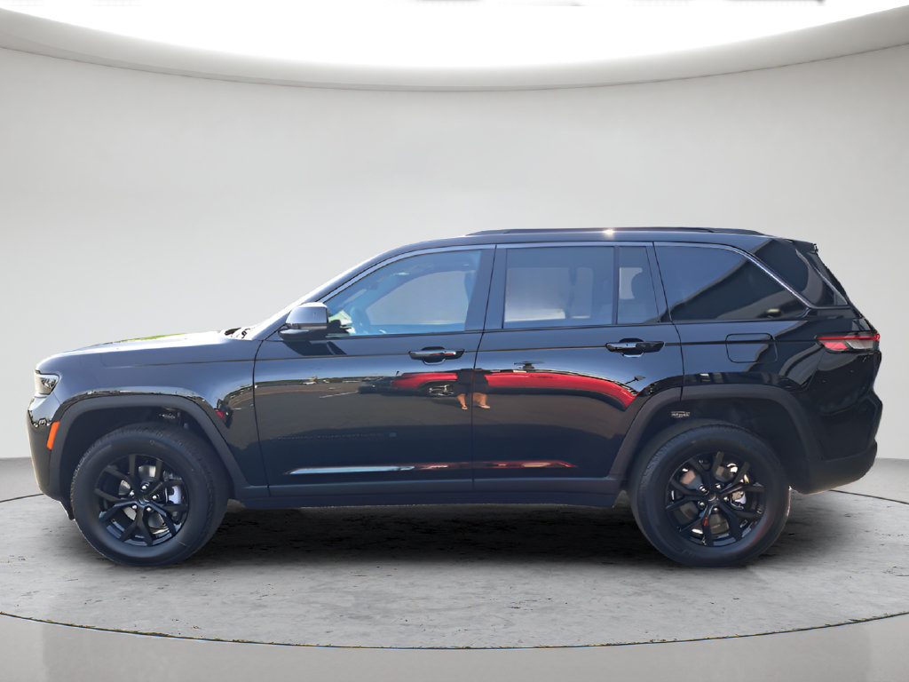 New 2026 Jeep Grand Cherokee Altitude AWD/4WD image 8