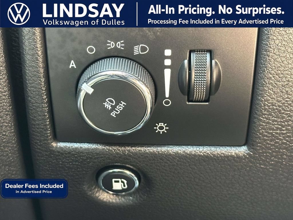 Used 2020 Jeep Grand Cherokee Altitude AWD/4WD image 23