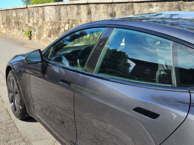 Used 2023 Tesla Model S Plaid AWD/4WD image 21