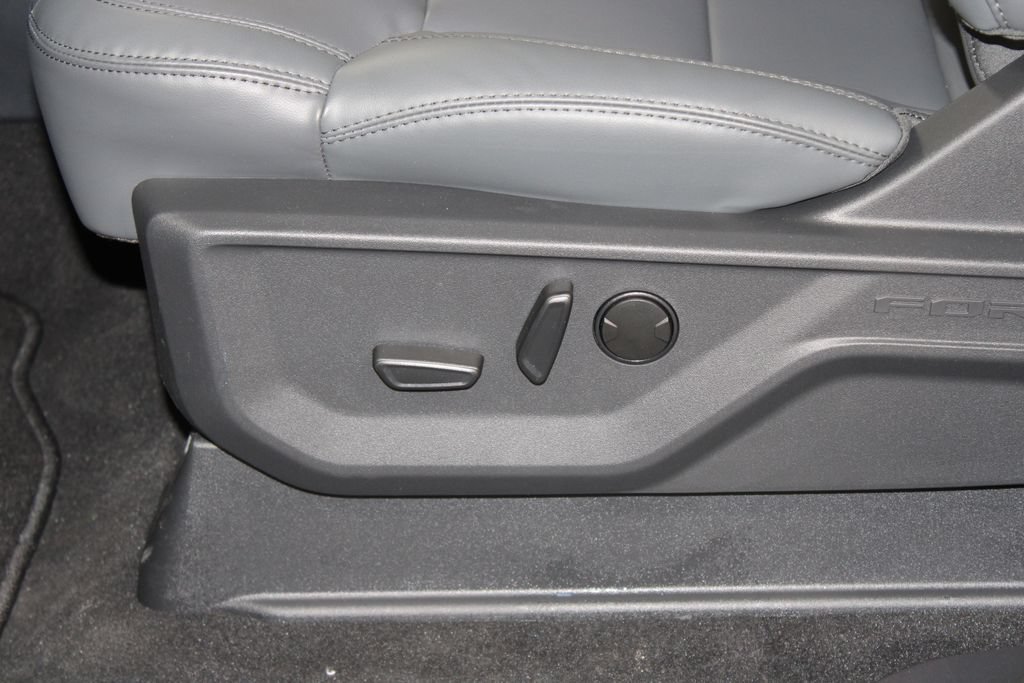 New 2026 Ford Expedition Active RWD image 22