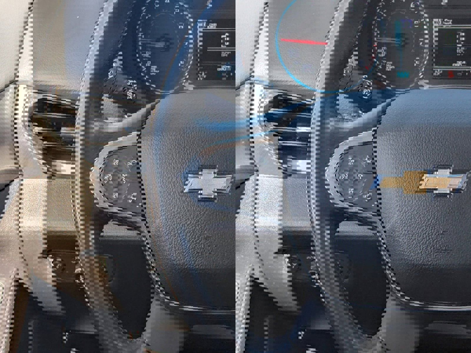 Used 2019 Chevrolet Traverse Premier w/ Driver Confidence II Package image 20