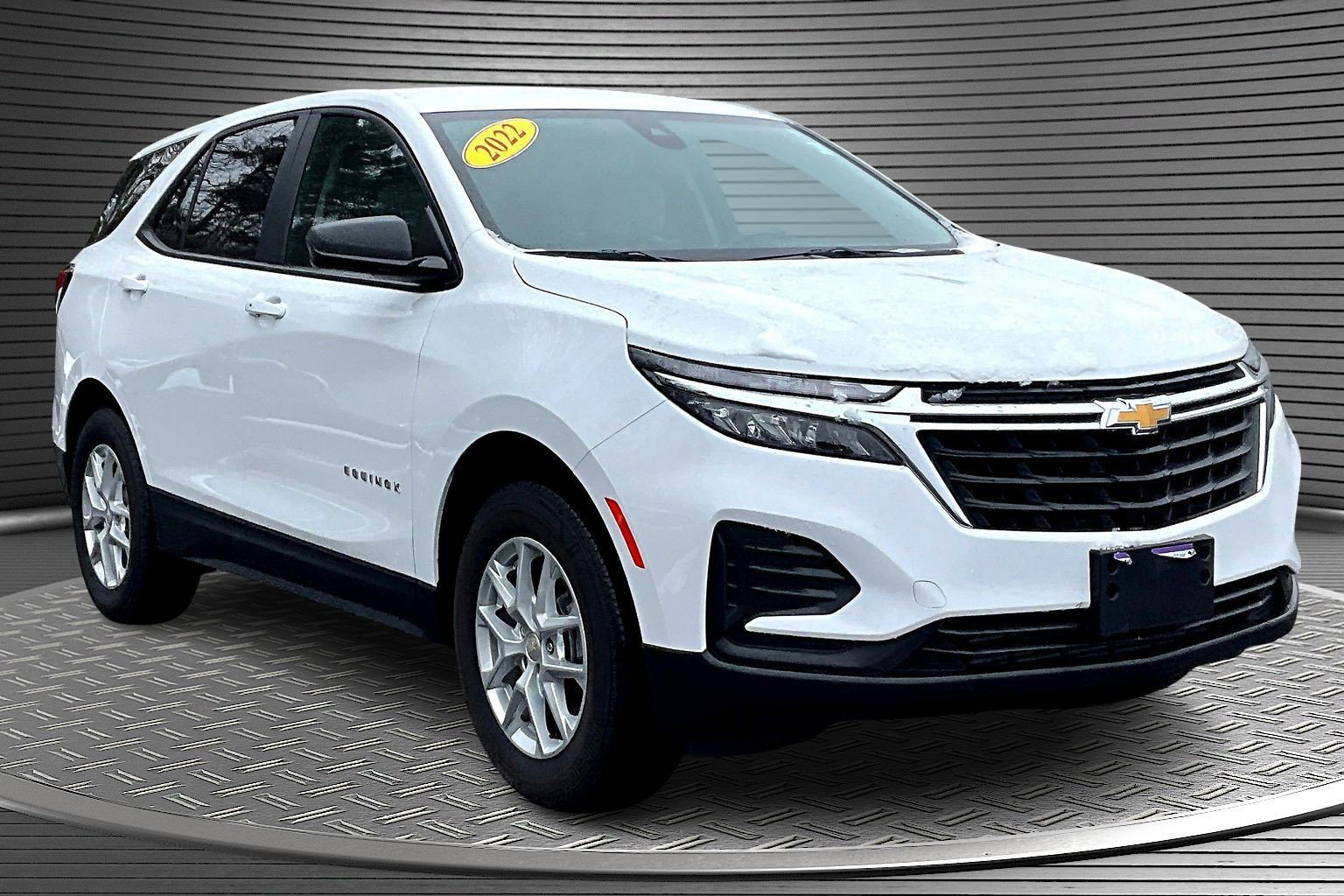 Used 2022 Chevrolet Equinox LS w/ LS Convenience Package image 1