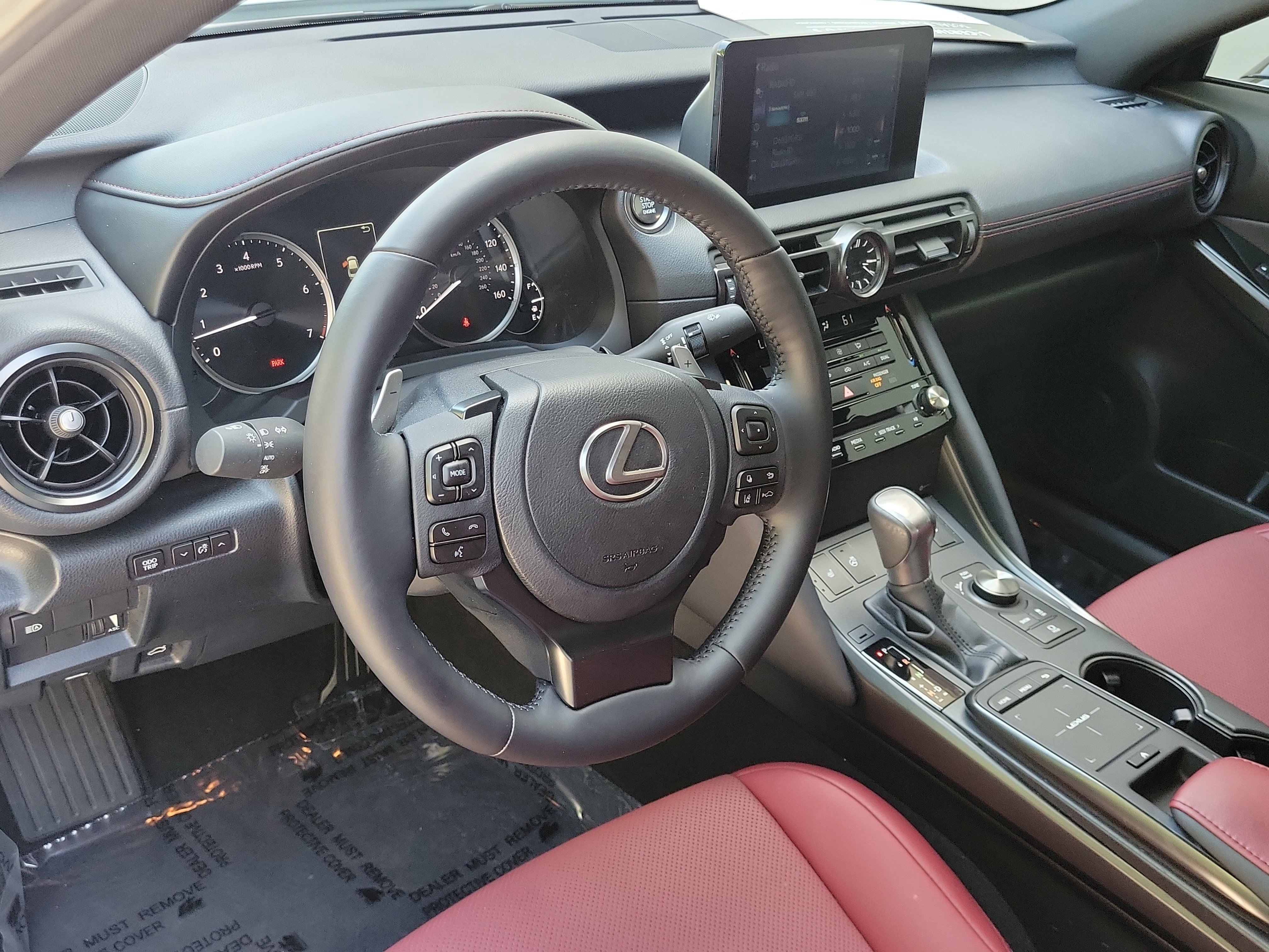 Certified 2025 Lexus IS 350 F Sport RWD image 8