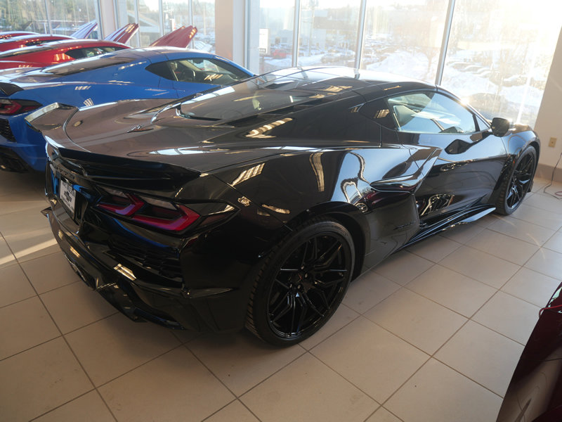 Used 2023 Chevrolet Corvette Z06 w/ Stealth Interior Trim Package image 4