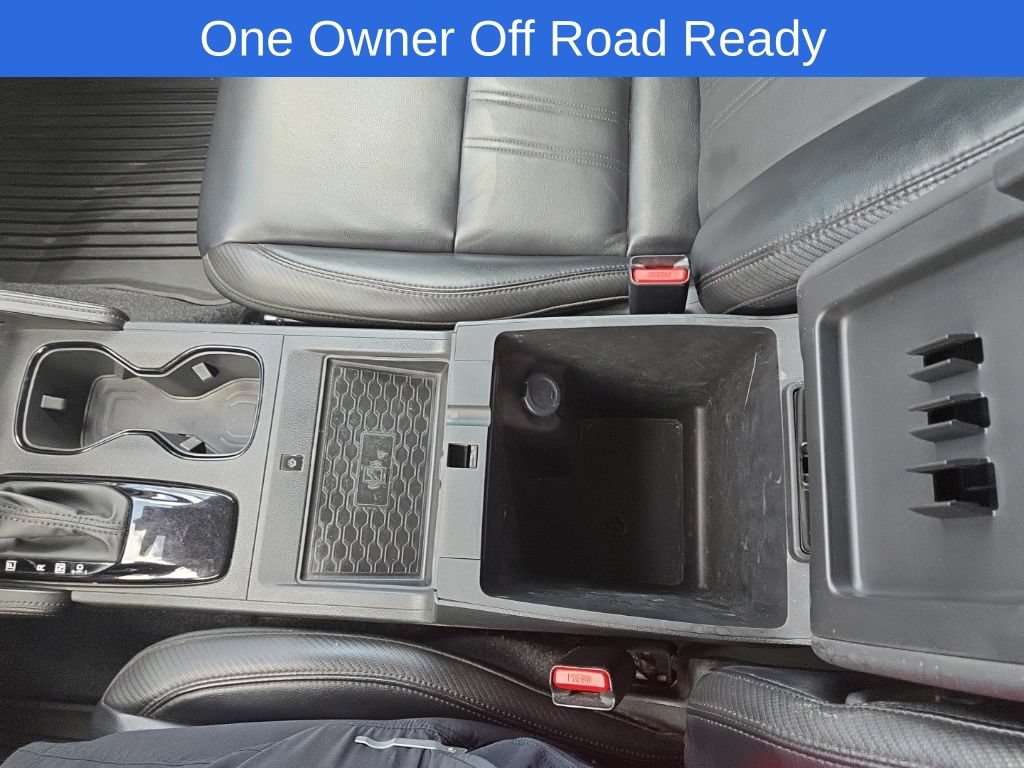 Used 2022 Nissan Frontier PRO-4X w/ Pro-4X Premium Package AWD/4WD image 23