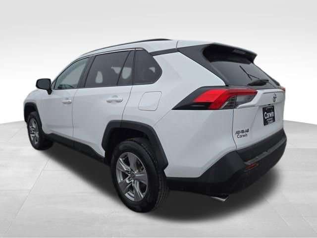 Used 2023 Toyota RAV4 XLE image 10