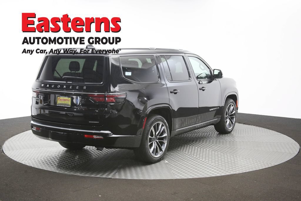 Used 2024 Jeep Wagoneer Series III w/ Premium Group I AWD/4WD image 47