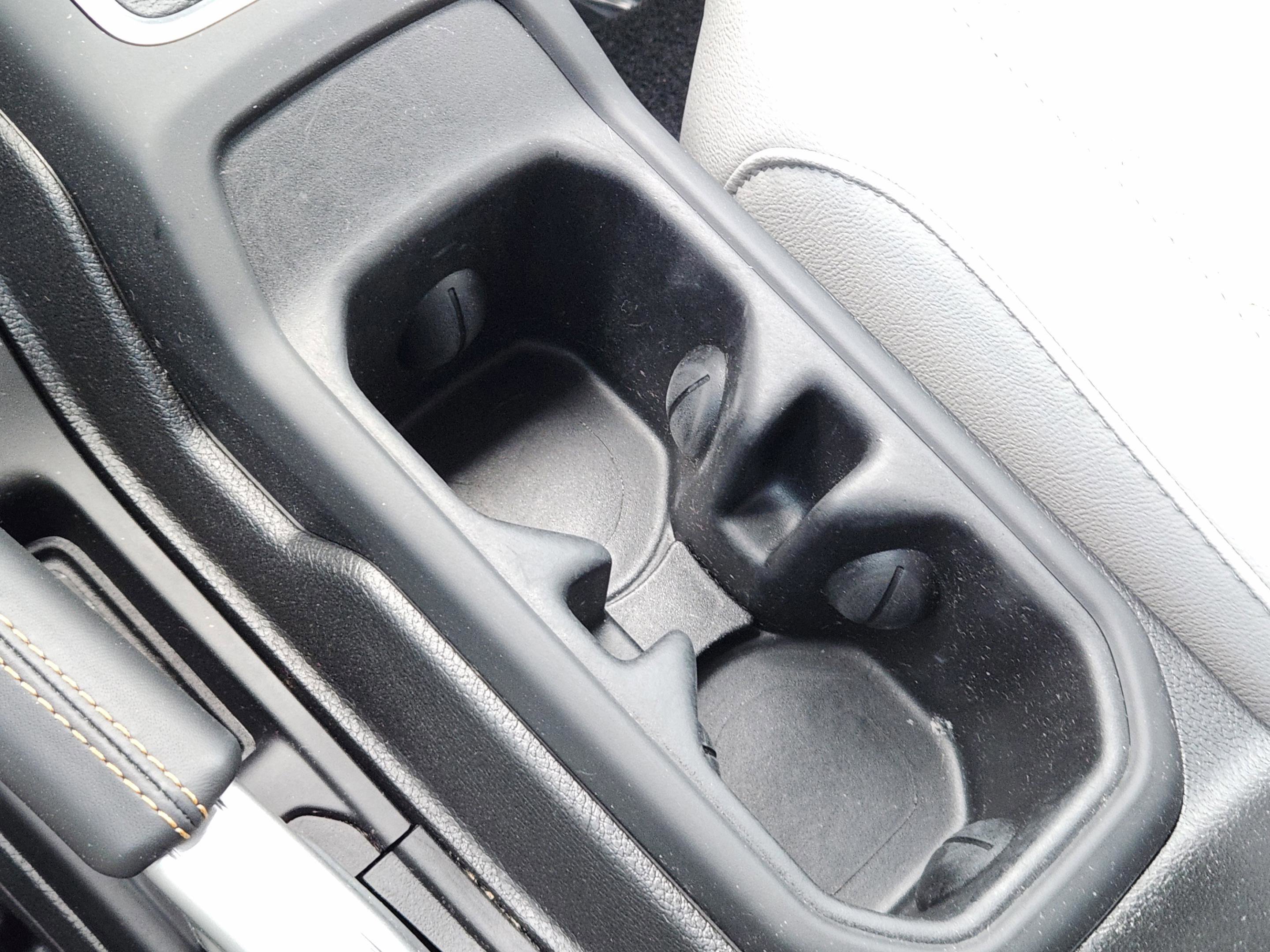 Used 2022 Jeep Wrangler Unlimited Sahara image 24