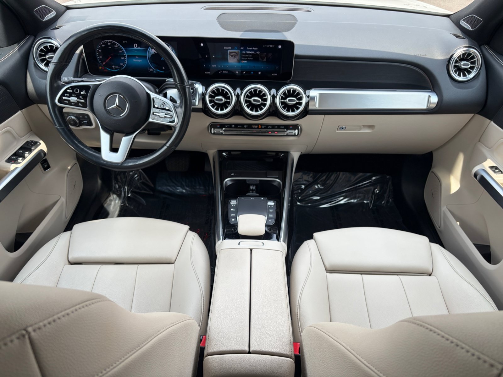 Used 2021 Mercedes-Benz GLB 250 4MATIC image 18