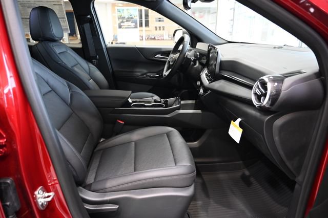 New 2026 Chevrolet Equinox LT FWD image 10