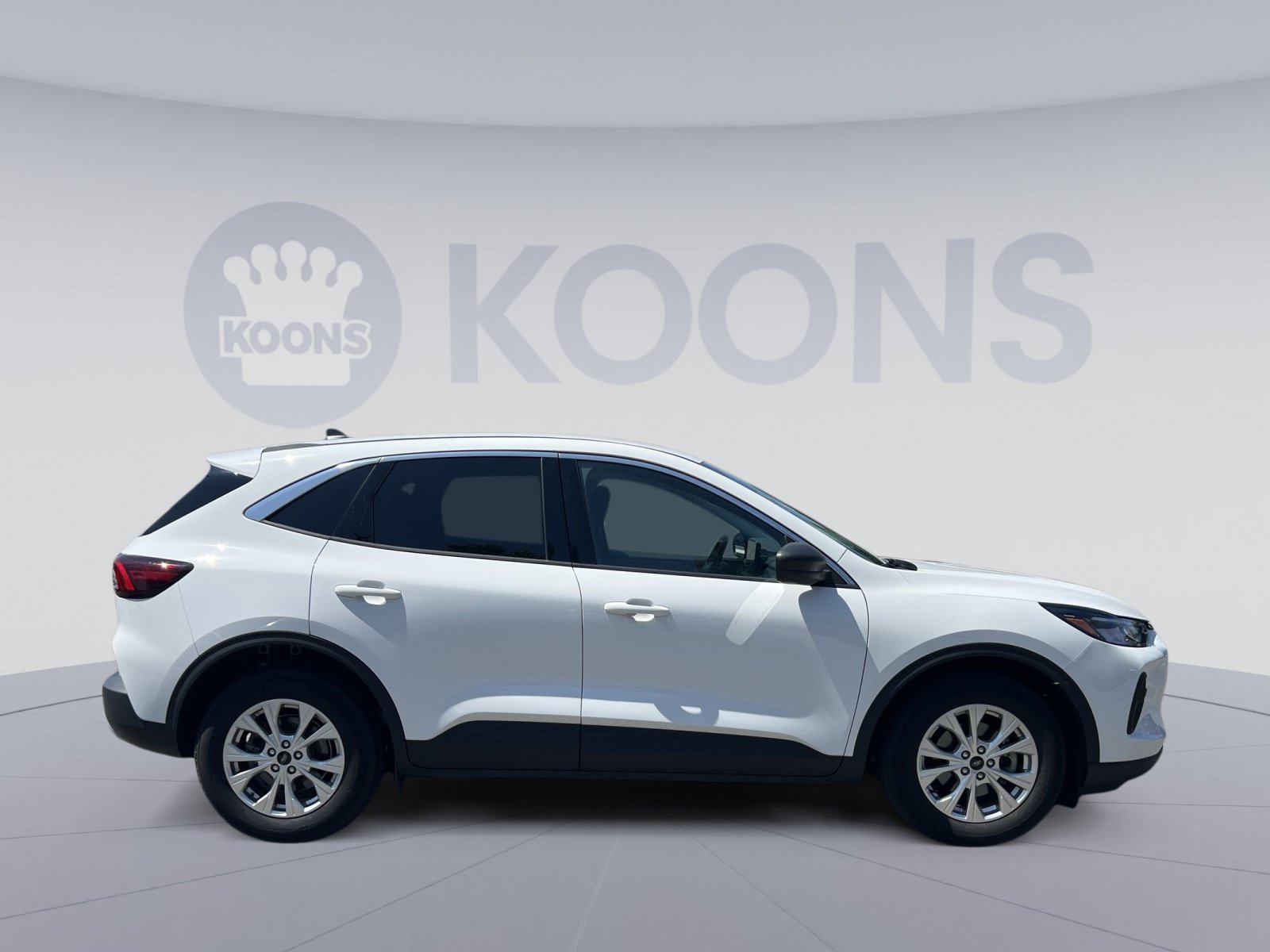 Used 2023 Ford Escape Active w/ Tech Pack #1 FWD image 8