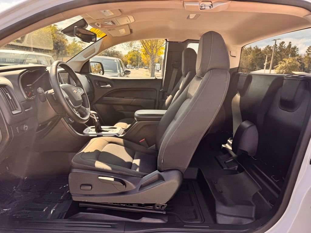 Used 2022 Chevrolet Colorado LT w/ Fleet Safety Package image 30