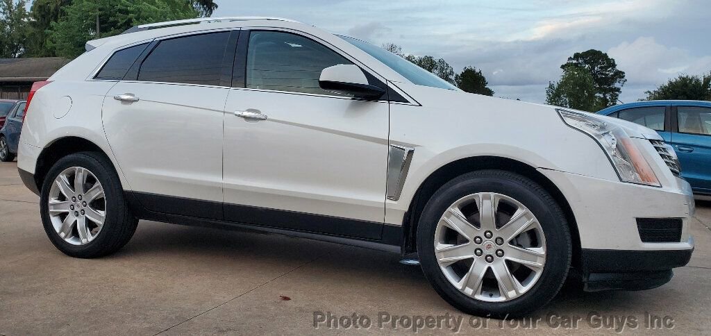Used 2015 Cadillac SRX Luxury image 10