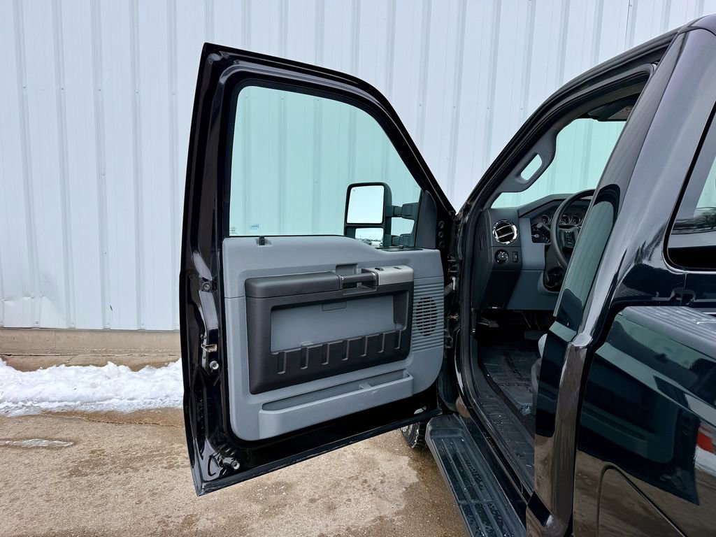 Used 2015 Ford F350 XLT image 12