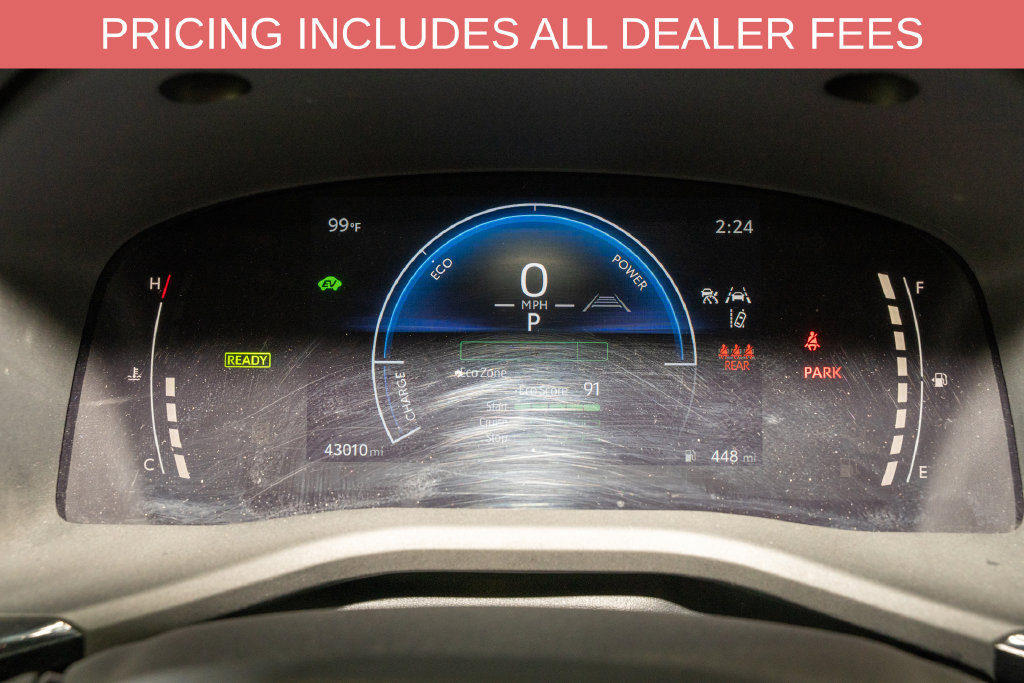 Used 2025 Toyota Camry SE FWD image 17