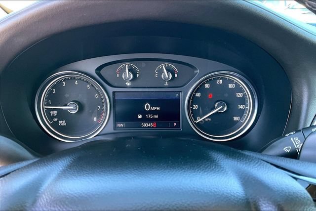 Used 2023 Buick Enclave Essence AWD/4WD image 20