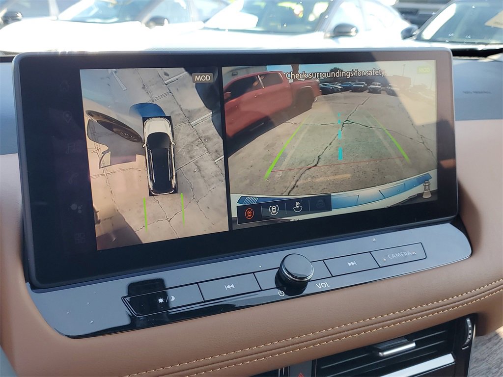 New 2026 Nissan Rogue Platinum image 10