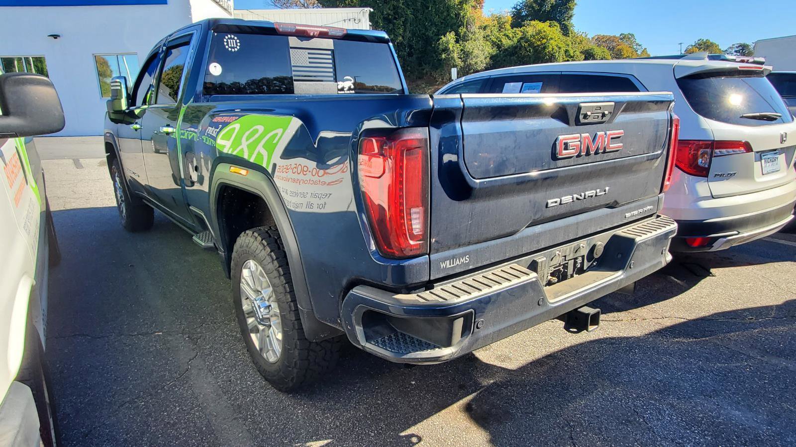 Used 2020 GMC Sierra 3500 Denali w/ Denali Ultimate Package image 8